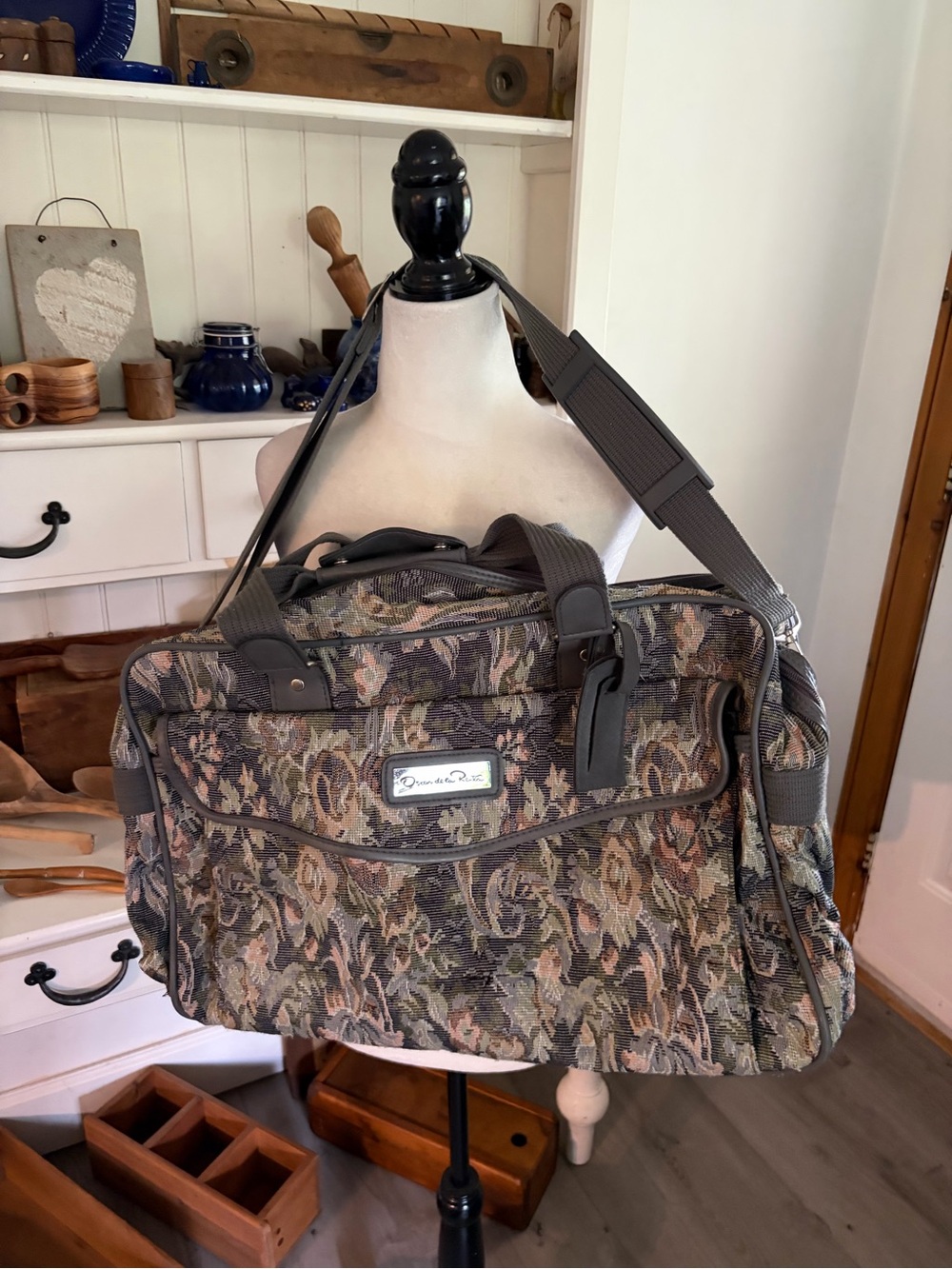 Oscar De La Renta Patterned Travel Weekender Duffle Bag - Gray/Brown. Vintage